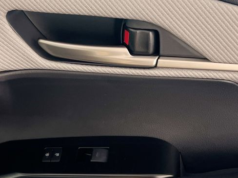 New 2026 Toyota Camry SE image 32