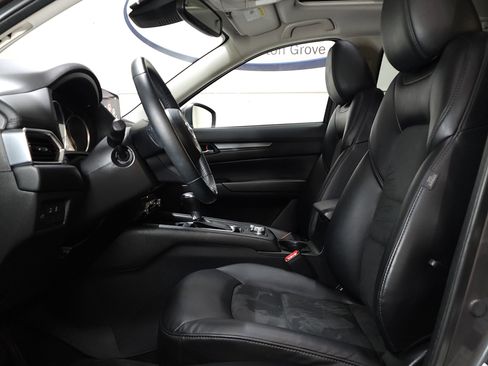 Used 2019 MAZDA CX-5 Touring image 14