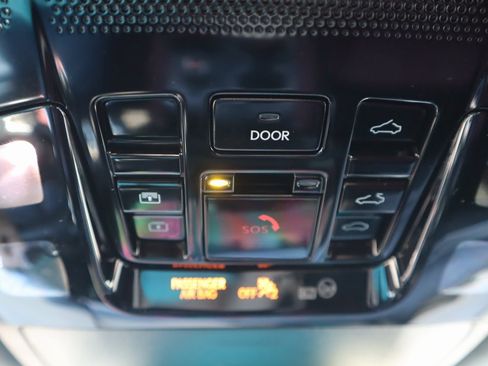 Used 2026 Lexus RX 500h F Sport image 33