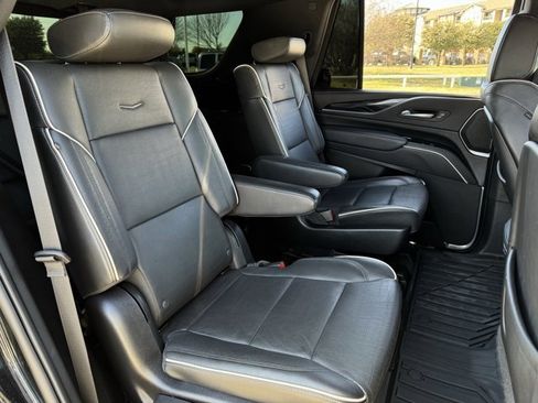 Used 2022 Cadillac Escalade Sport w/ Touring Package image 36