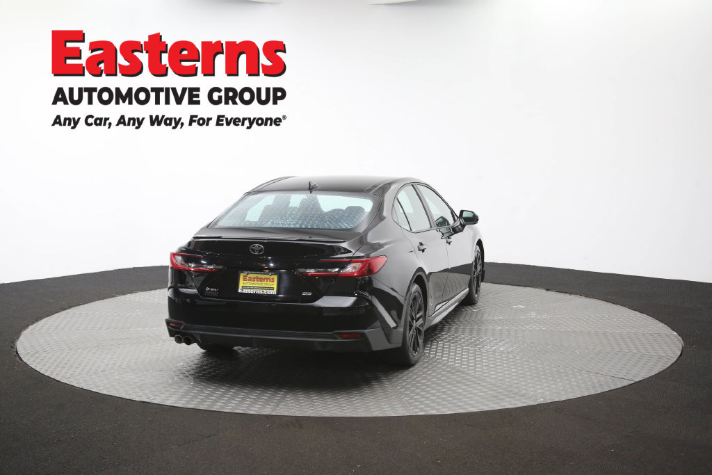 Used 2025 Toyota Camry SE FWD image 40