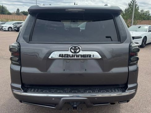 Used 2015 Toyota 4Runner Limited AWD/4WD image 5