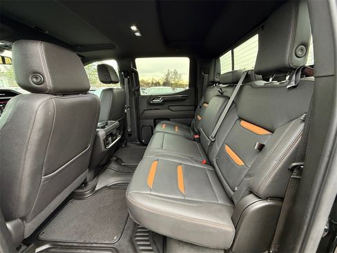Used 2023 GMC Sierra 1500 AT4 w/ AT4 Preferred Package image 24