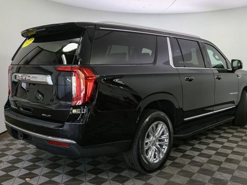 Used 2022 GMC Yukon XL SLT w/ SLT Premium Package AWD/4WD image 14