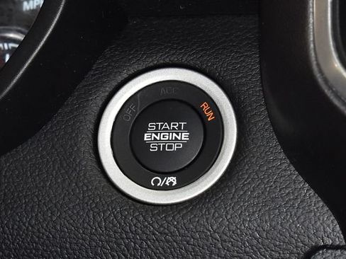 Used 2021 RAM 1500 Big Horn AWD/4WD image 23