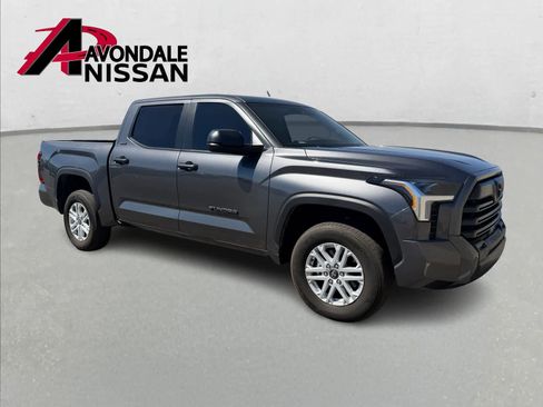 Used 2025 Toyota Tundra SR5 image 5