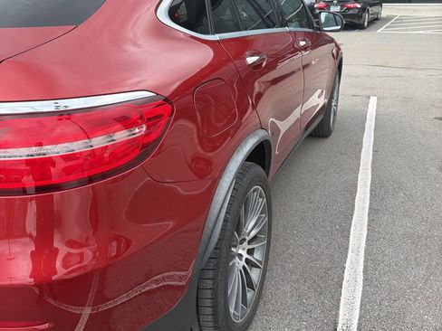 Used 2017 Mercedes-Benz GLC 300 4MATIC Coupe image 5