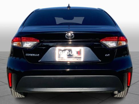 Used 2023 Toyota Corolla LE image 4