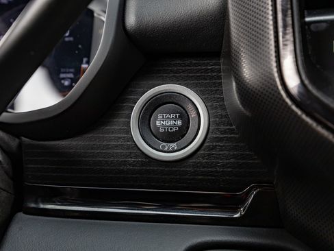 Used 2024 RAM 3500 Limited image 23