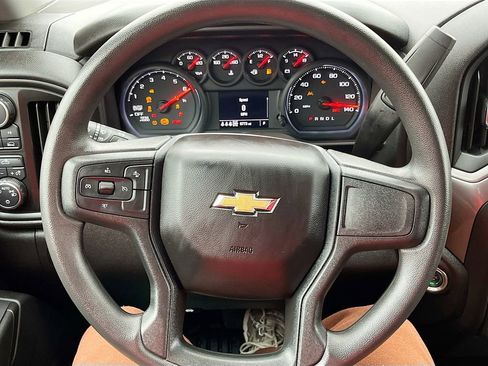 Used 2025 Chevrolet Silverado 1500 W/T w/ WT Value Package AWD/4WD image 11