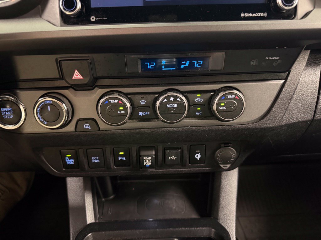 Used 2021 Toyota Tacoma TRD Off-Road w/ Technology Package AWD/4WD image 25