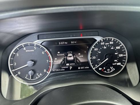 Used 2023 Nissan Rogue SV FWD image 18