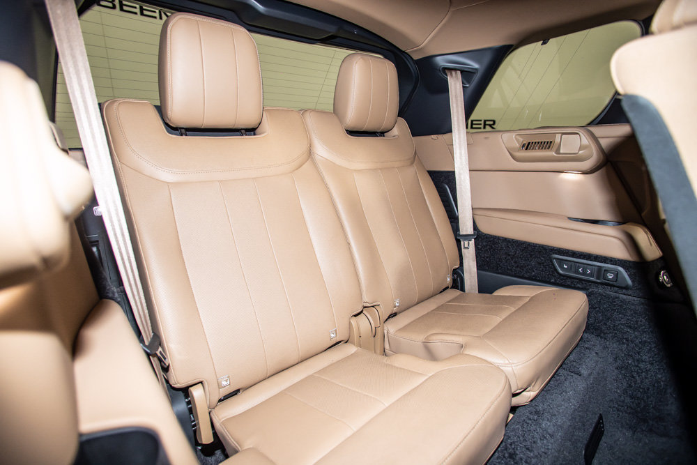 Used 2023 Land Rover Range Rover Long Wheelbase Autobiography AWD/4WD image 17