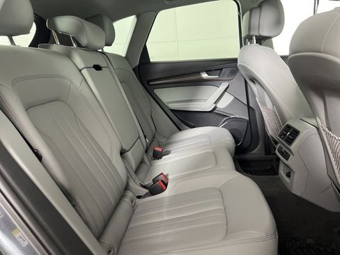 Certified 2022 Audi Q5 2.0T Premium Plus w/ Premium Plus Package image 16