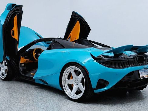 Used 2024 McLaren 750S Spider image 10