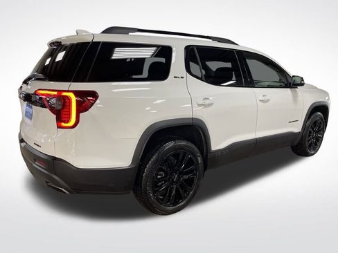 Certified 2023 GMC Acadia SLE w/ Driver Convenience Package image 5
