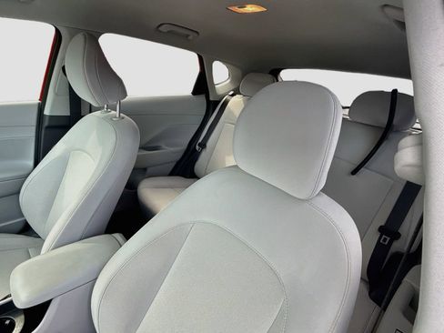 Used 2024 Hyundai Kona SEL FWD image 26