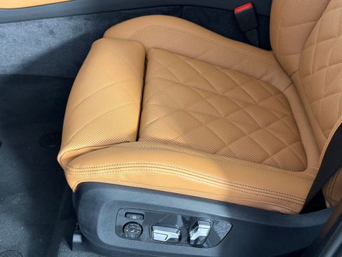 New 2026 BMW X5 sDrive40i w/ M Sport Package image 11