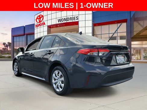 Used 2023 Toyota Corolla LE w/ Carpet Mat Package (TMS) FWD image 5