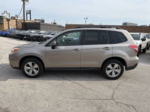 Used 2016 Subaru Forester 2.5i Premium AWD/4WD image 6