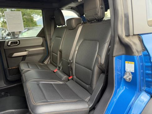 Used 2023 Ford Bronco Badlands AWD/4WD image 16