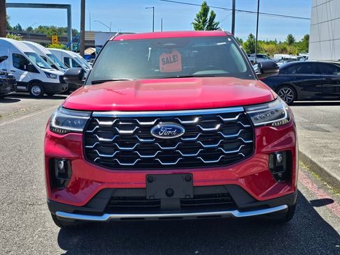 New 2026 Ford Explorer Platinum w/ LUX Leather Package AWD/4WD image 9