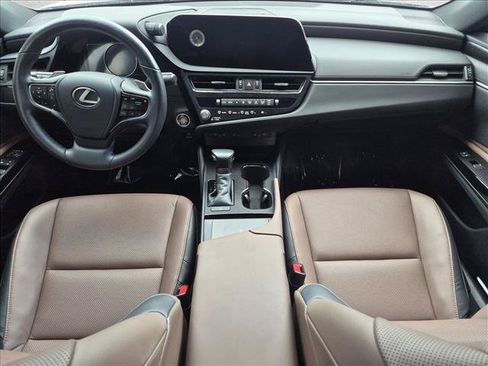 Certified 2025 Lexus ES 350 w/ Premium Package FWD image 17