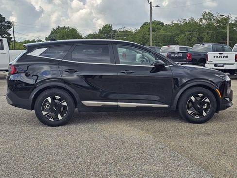 Used 2026 Kia Sportage LX FWD image 7