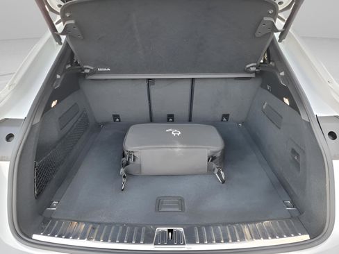 Used 2022 Porsche Cayenne E-Hybrid Coupe image 9