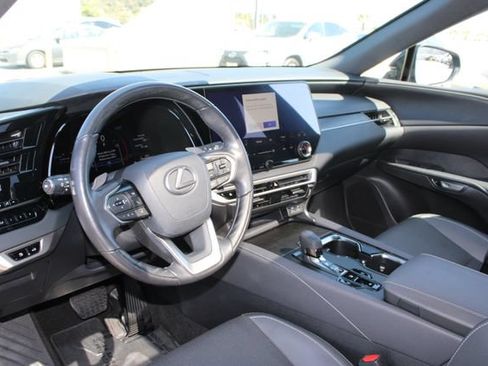 Certified 2025 Lexus RX 350 Premium FWD image 12