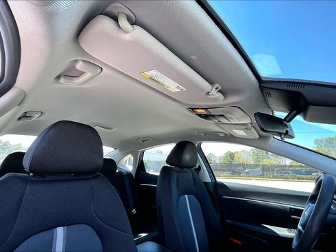 Used 2021 Hyundai Sonata SEL image 14