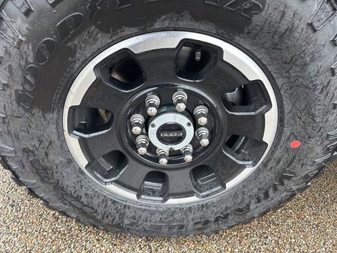 New 2026 Ford F350 XLT w/ Tremor Off-Road Package AWD/4WD image 9