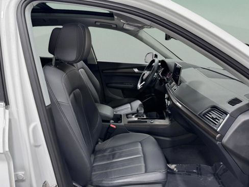 Certified 2023 Audi Q5 2.0T Premium w/ Convenience Package image 19