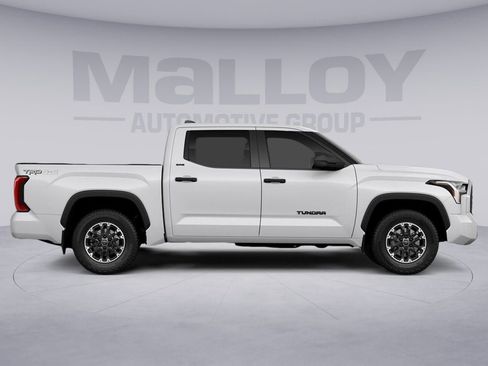 New 2026 Toyota Tundra SR5 AWD/4WD image 12