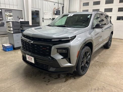 Used 2024 Chevrolet Traverse RS w/ LPO, Floor Liner Package image 2