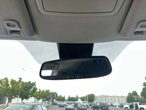 Used 2018 Toyota Sienna LE FWD image 27