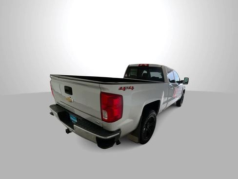 Used 2018 Chevrolet Silverado 1500 LTZ w/ LTZ Plus Package AWD/4WD image 8