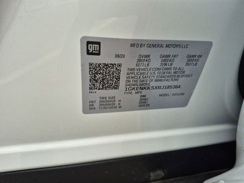 Used 2024 GMC Acadia Elevation w/ Luxury Package image 39