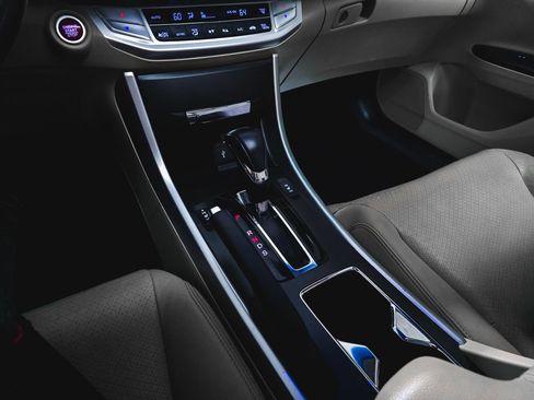 Used 2013 Honda Accord EX-L image 29