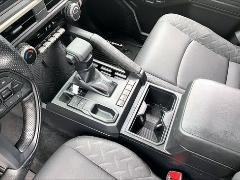 Used 2024 Toyota Tacoma SR w/ Towing Package RWD image 17