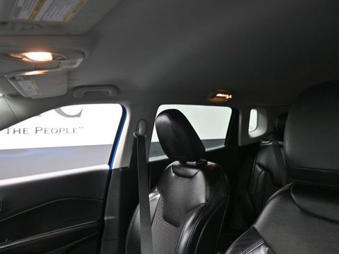 Used 2021 Jeep Compass Latitude image 42