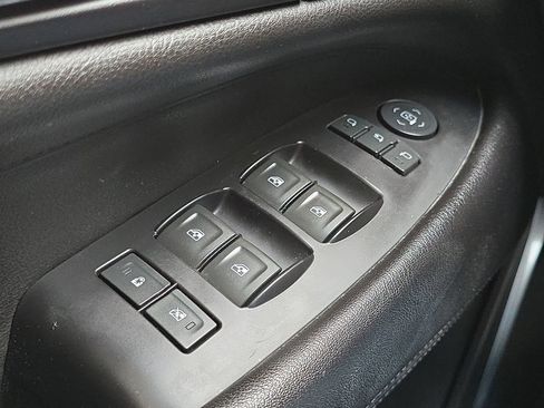 Used 2019 Cadillac Escalade ESV 2WD image 13