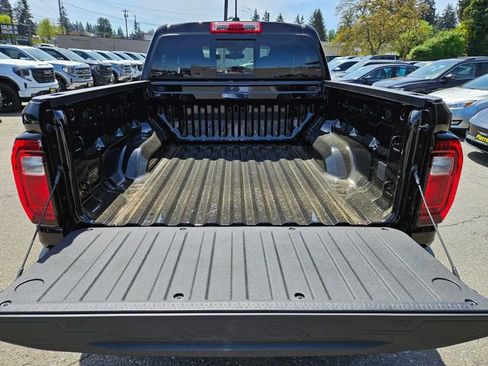 New 2026 GMC Canyon Elevation AWD/4WD image 12