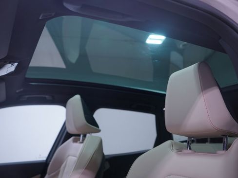 Used 2025 BMW X3 xDrive30i w/ M Sport Package image 8