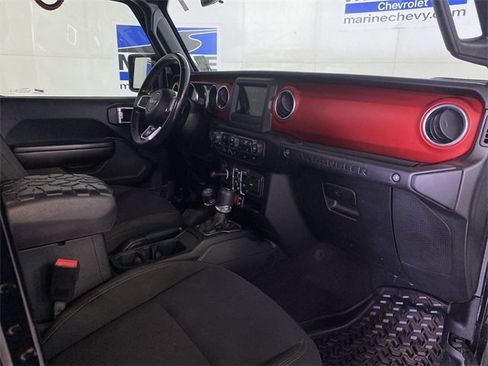 Used 2021 Jeep Wrangler Unlimited Rubicon image 34