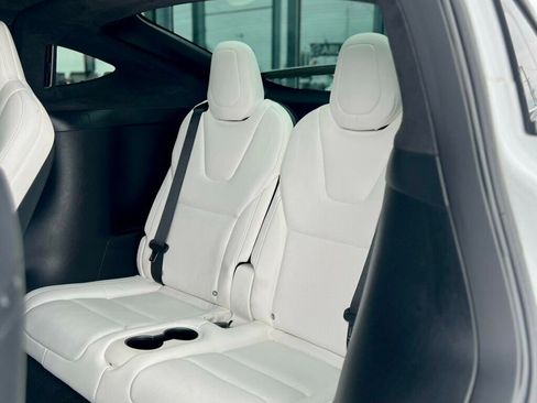 Used 2019 Tesla Model X Performance image 15