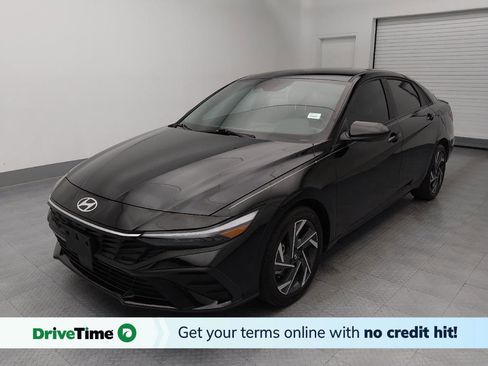 Used 2025 Hyundai Elantra Sport FWD image 1