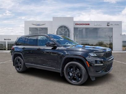 Certified 2025 Jeep Grand Cherokee Limited w/ Luxury Tech Group II