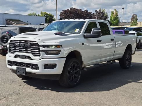 New 2027 RAM 2500 Tradesman AWD/4WD image 3