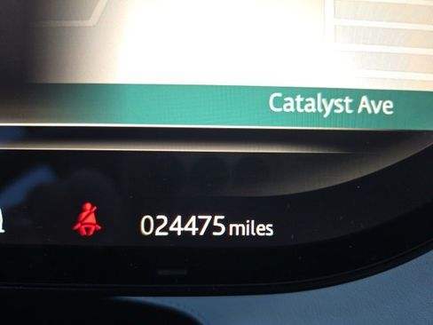 Used 2024 Land Rover Range Rover Sport SE image 18